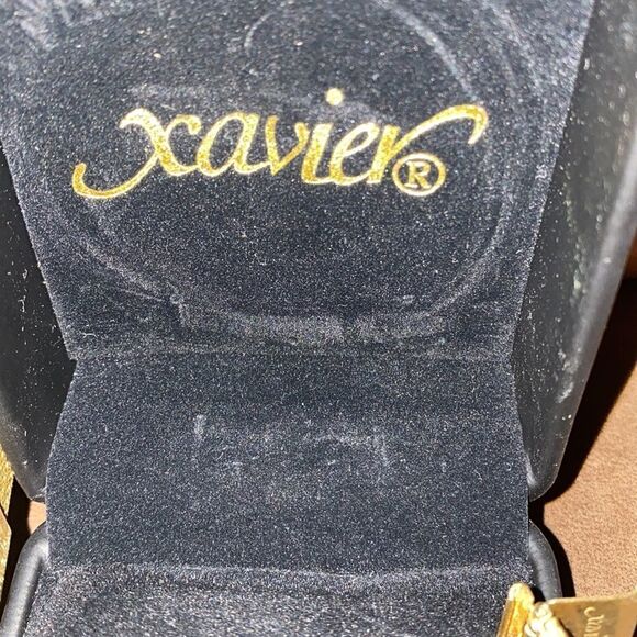 Woman’s Vintage Xavier Masterpiece Genuine Diamond - Picture 3 of 7